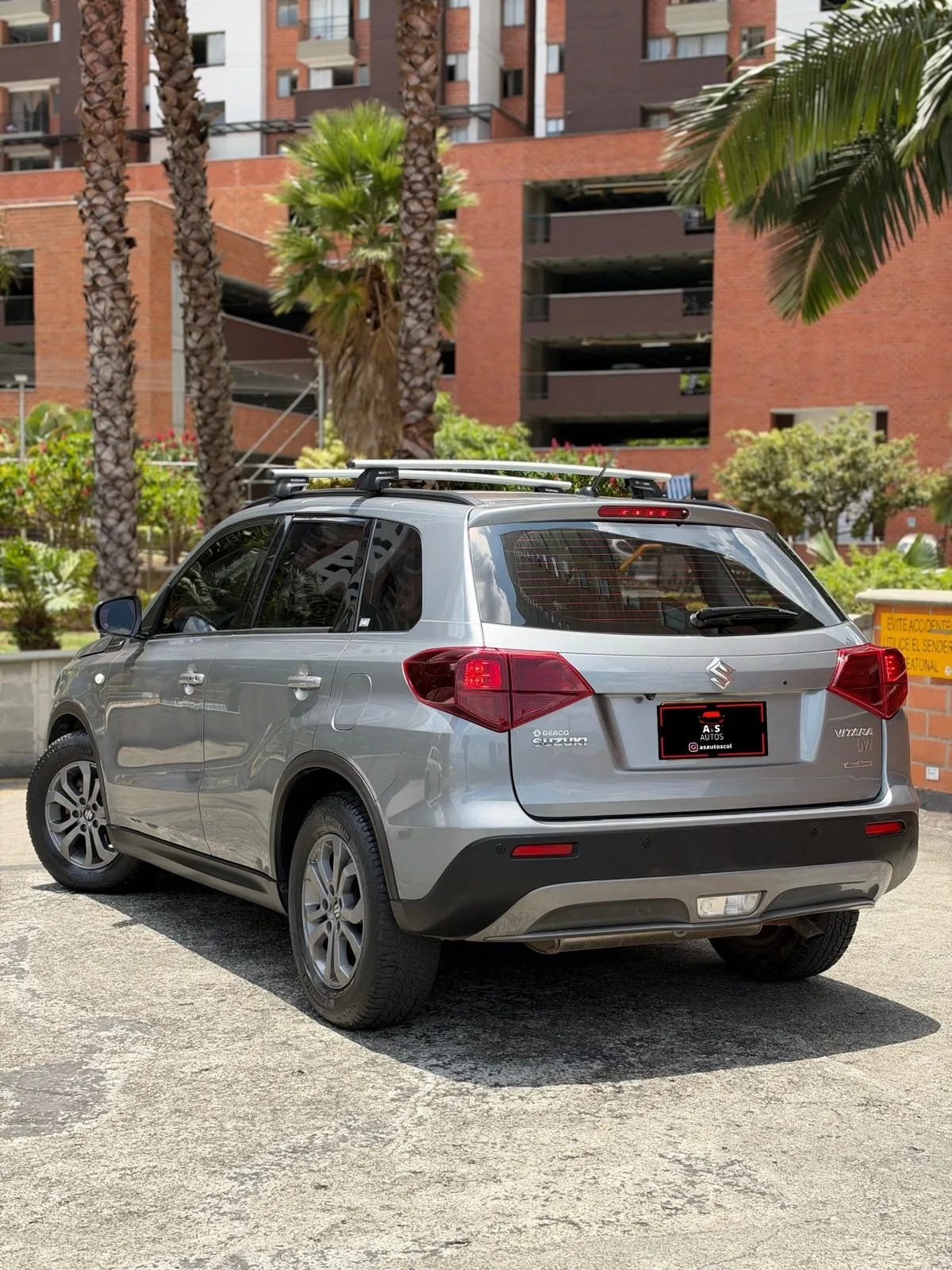 Suzuki Vitara All Grip 2022 — foto 3 de 13