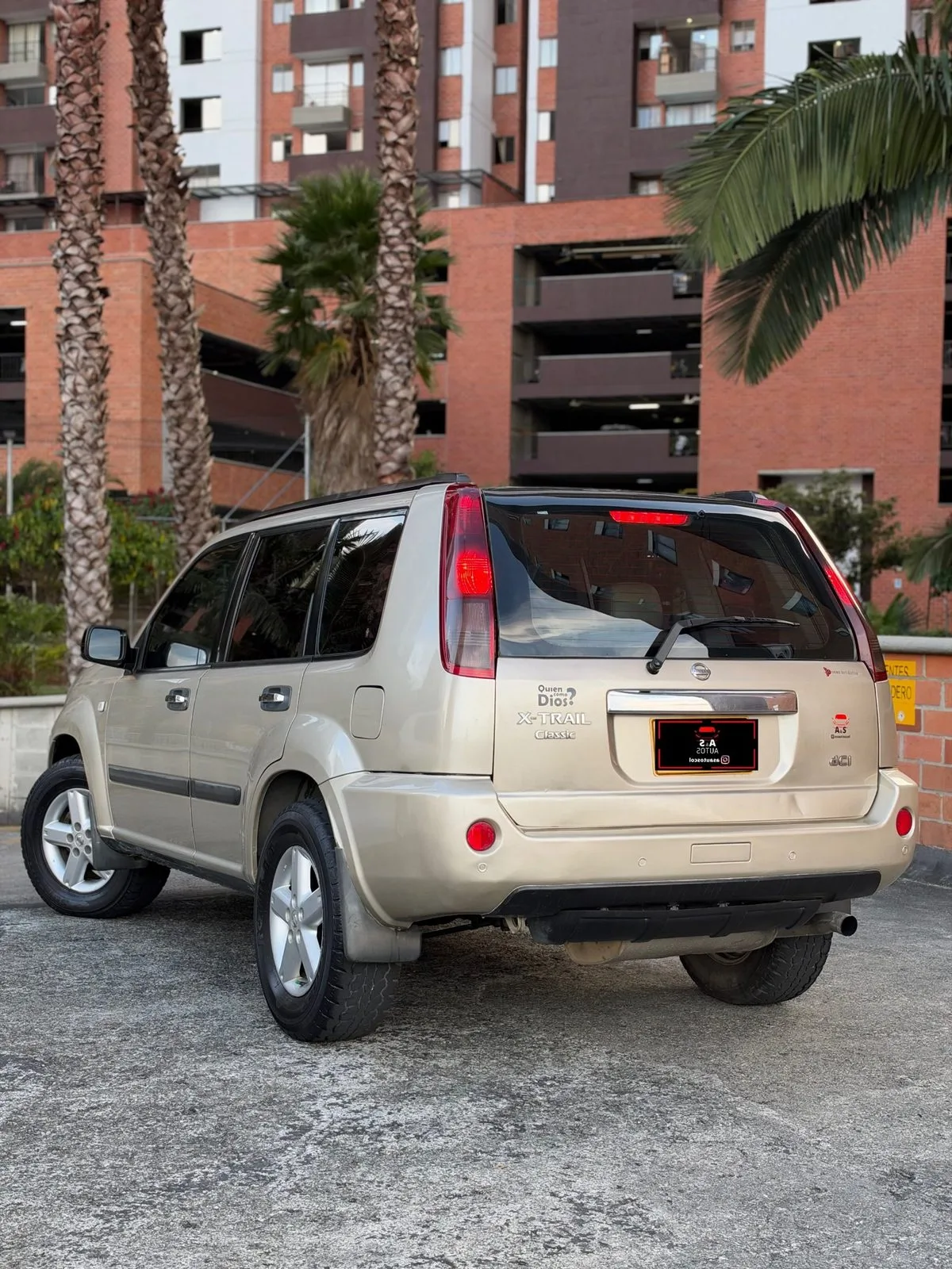 Nissan X-trail Classic 2013 — foto 3 de 12