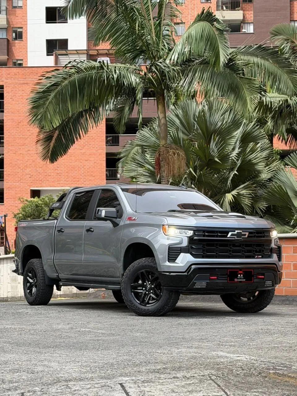 Chevrolet Silverado Z71 2025 — foto 11 de 11
